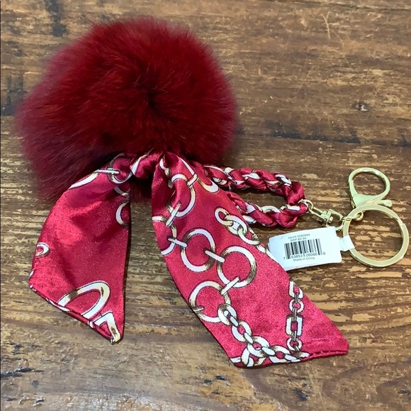 Action Imports Puff Silk Tied Gold Keychain NEW - Picture 2 of 6